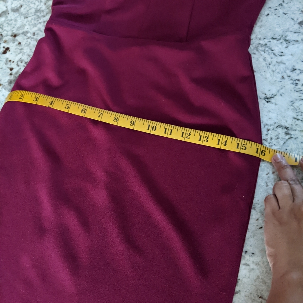 Lulu's Dress - Picture 6 of 8